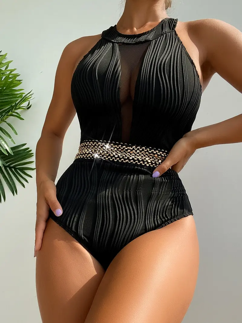Bañador una pieza con diseño de puntada halter