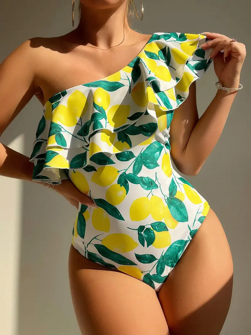 Bañador una pieza con estampado de limón ribete con fruncido de un hombro