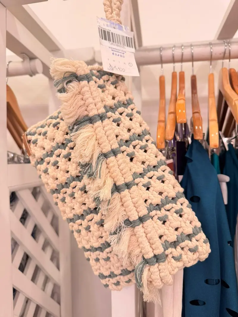 Bolso Pequeño  De Mano Cuadrada Turmalina