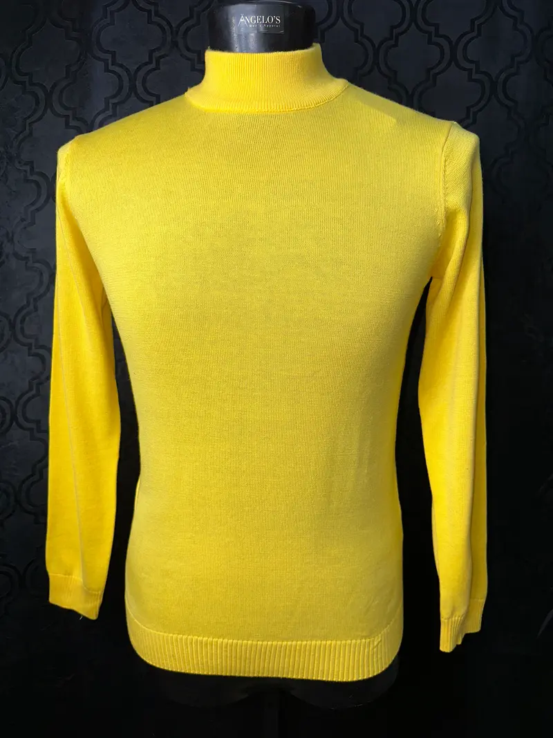 MN01 Yellow Turle Neck