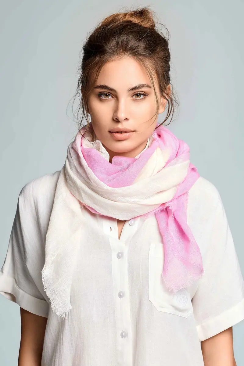 Pashmina bicolor